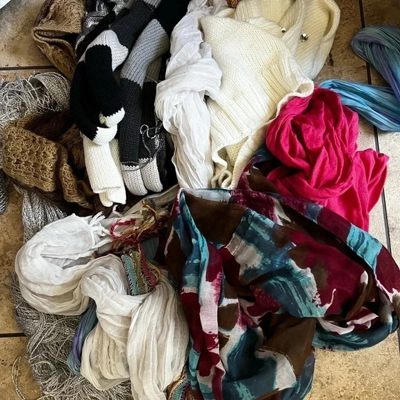 Accessories - SCARVES - scarf bundle